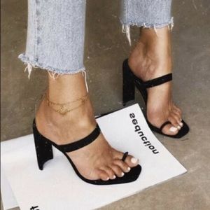 NWOT Tony Bianco Sierra Heel